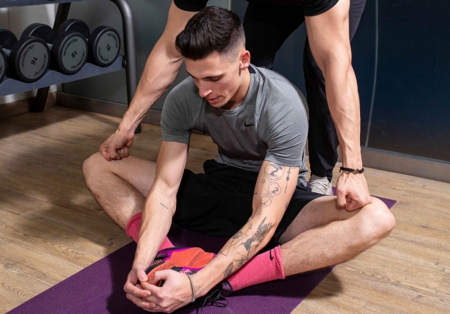 Arrange for personal training or physical therapy sessions to continue or kick-off your path to wellness and recovery.